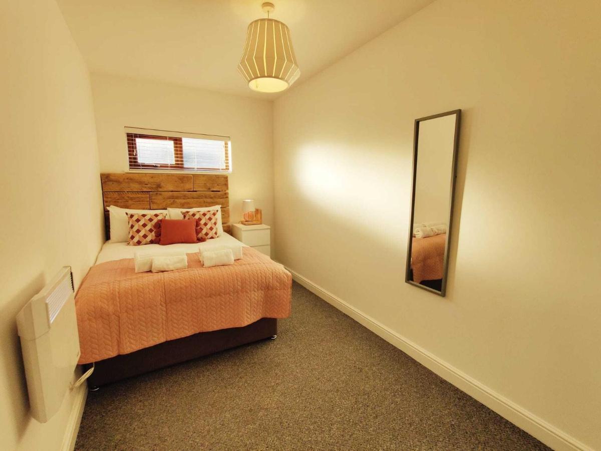 2 Ensuites, Garden, Smart Tv'S In All Rooms! Суонси Экстерьер фото